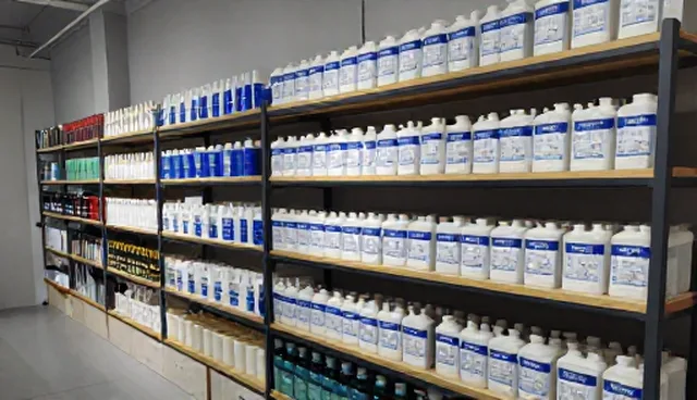精细化学品销售中的质量控制关键环节解析